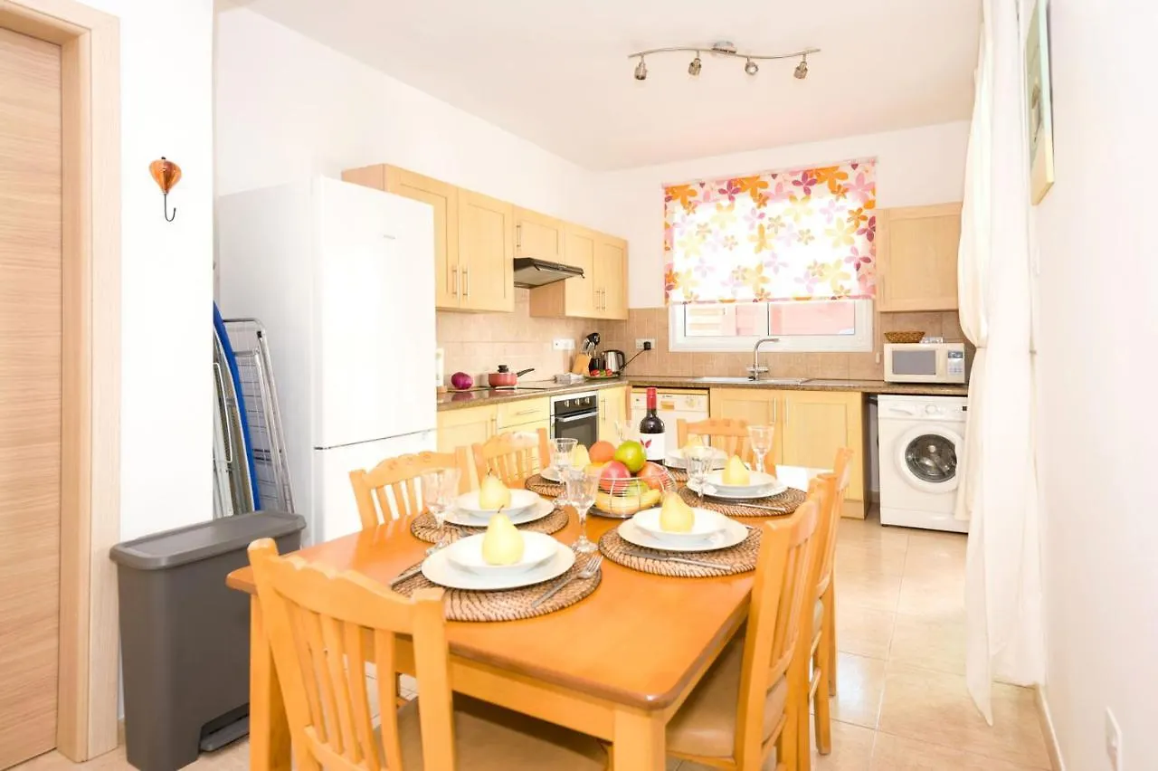 Villa Mandy Protaras 0*,